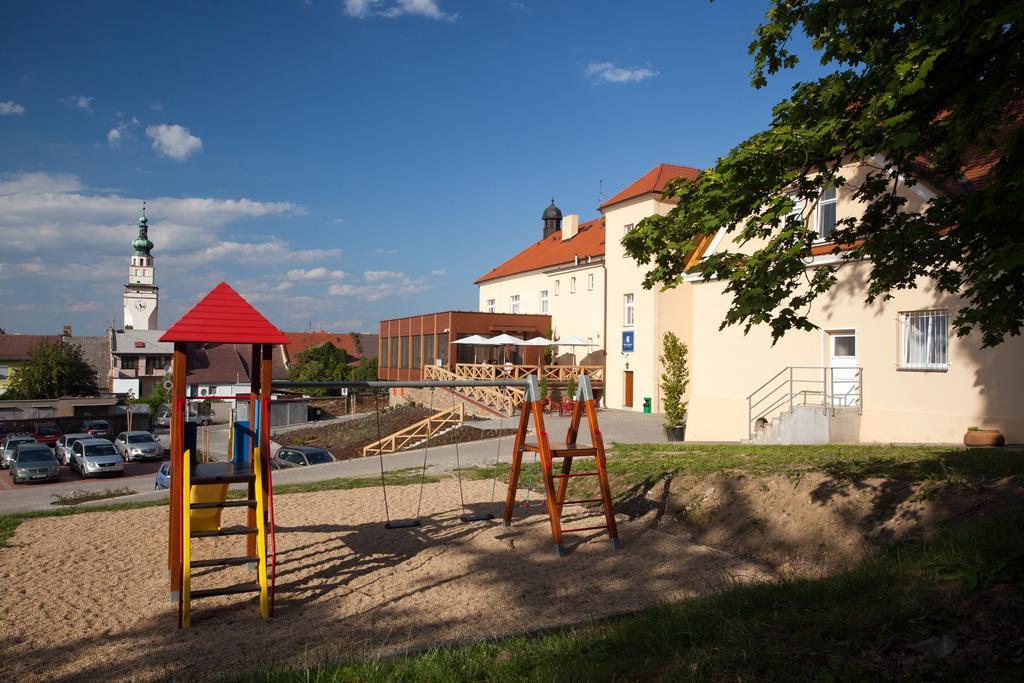 Hotel Pod Zamkem Boskovice Dış mekan fotoğraf