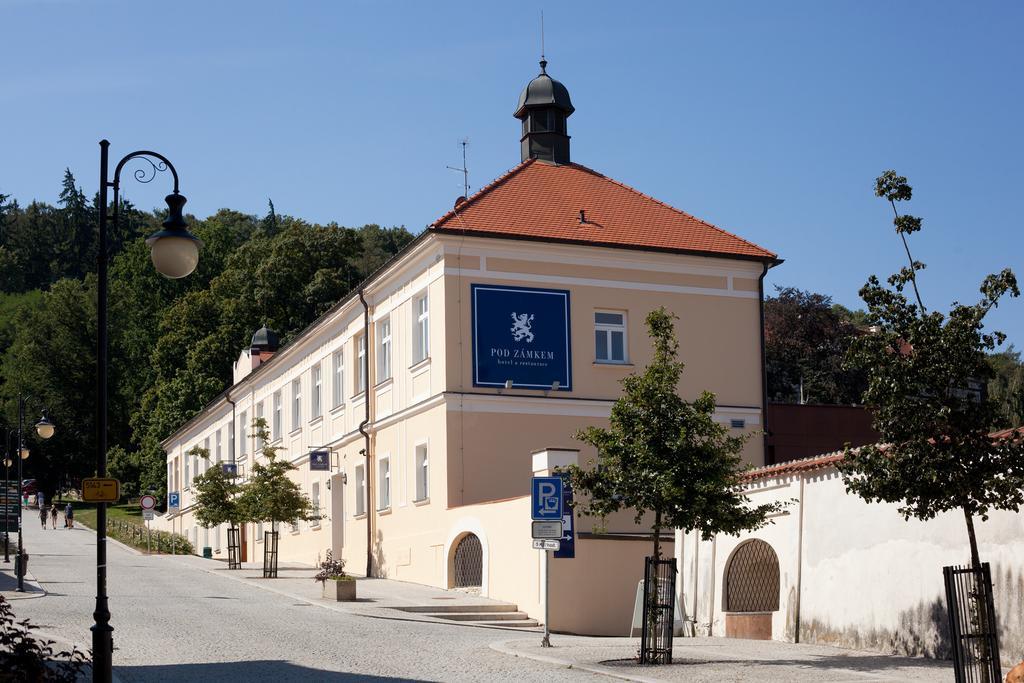 Hotel Pod Zamkem Boskovice Dış mekan fotoğraf