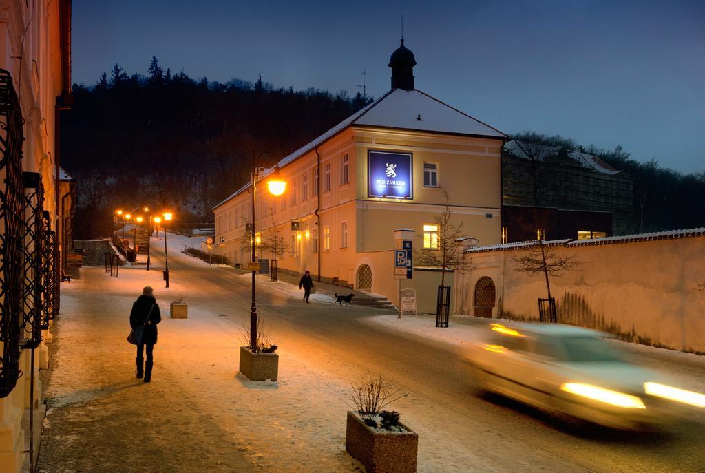 Hotel Pod Zamkem Boskovice Dış mekan fotoğraf