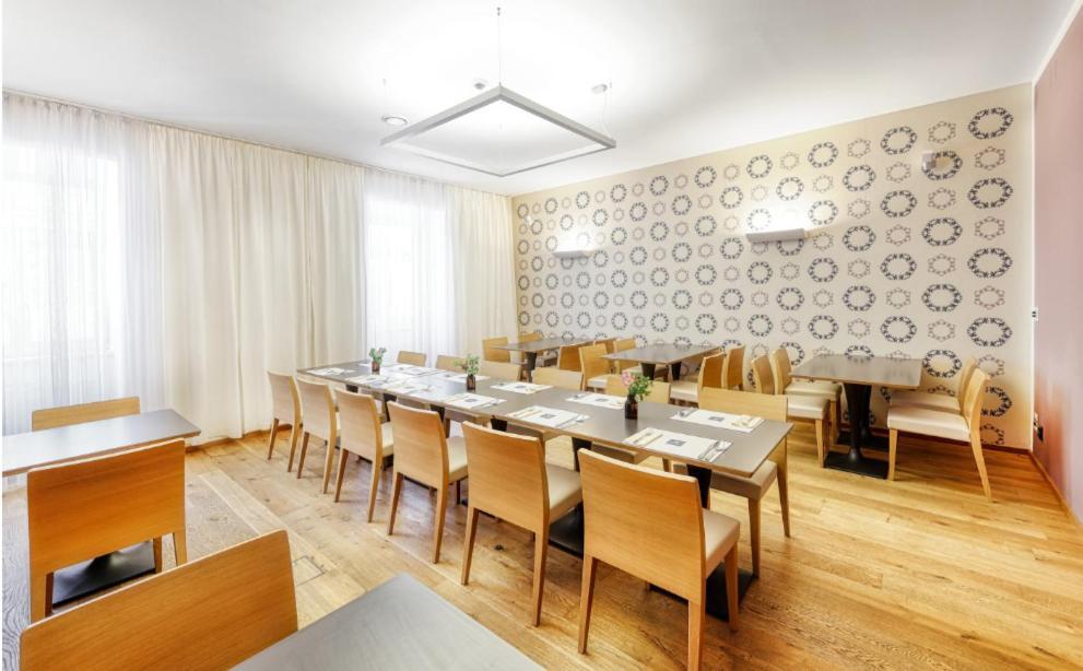Hotel Pod Zamkem Boskovice Dış mekan fotoğraf